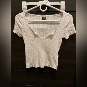 BDG white cropped top short sleeve